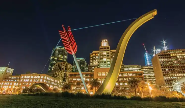 1-Day Hop On Hop Off & Night Tour