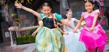 12 Saving Tips: How to Save Money at Disney World Orlando